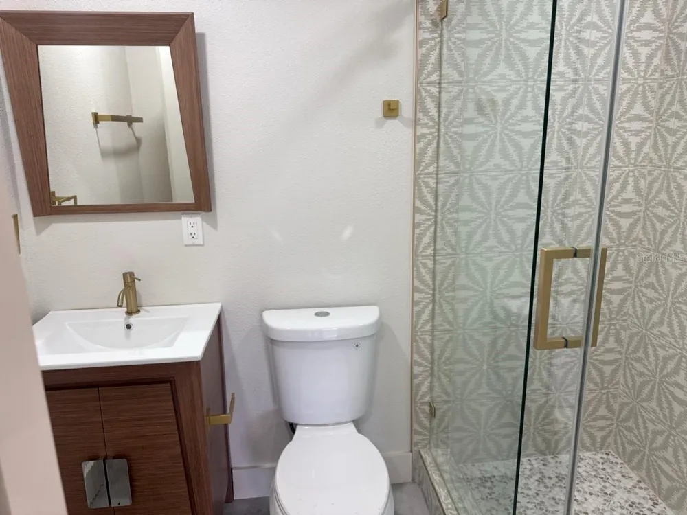 3197 WALNUT STREET NE St Petersburg, FL 33704
