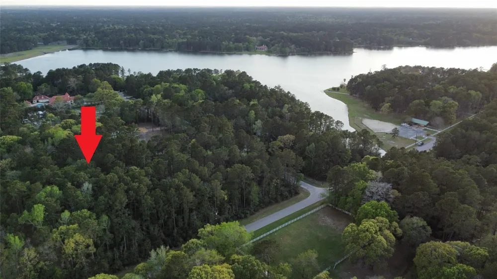 19103 Country Lake Dr Magnolia, TX 77355