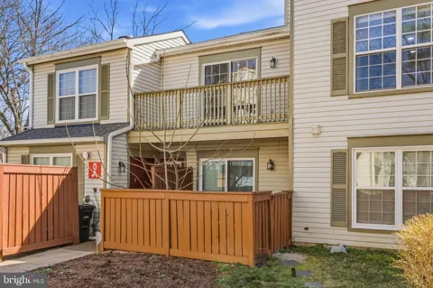 4809 RIVER VALLEY WAY #131