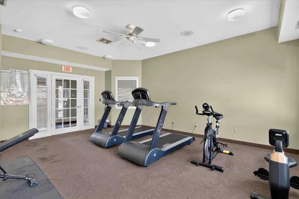 1942 Axtell Drive #3 Troy, MI 48084