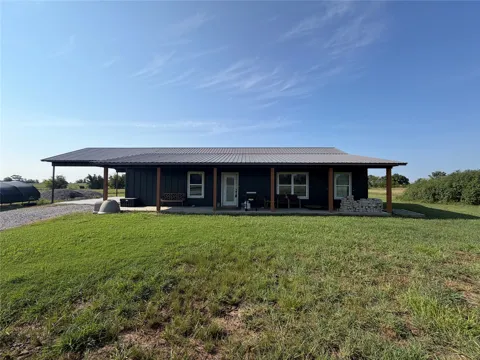 6405 W 440