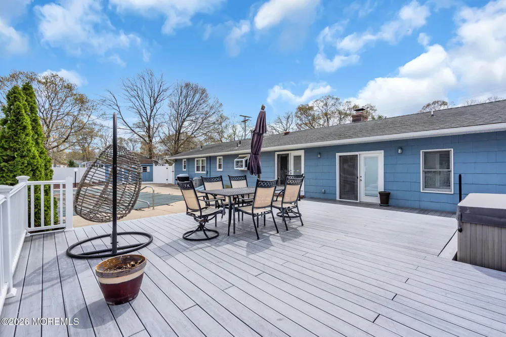 7 Glenwood Drive Bayville, NJ 08721