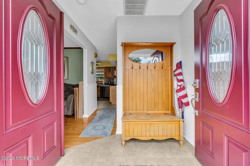 7 Glenwood Drive Bayville, NJ 08721