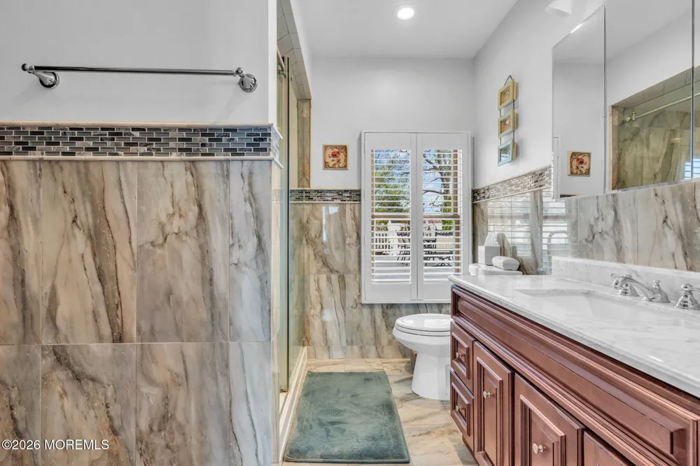 7 Glenwood Drive Bayville, NJ 08721