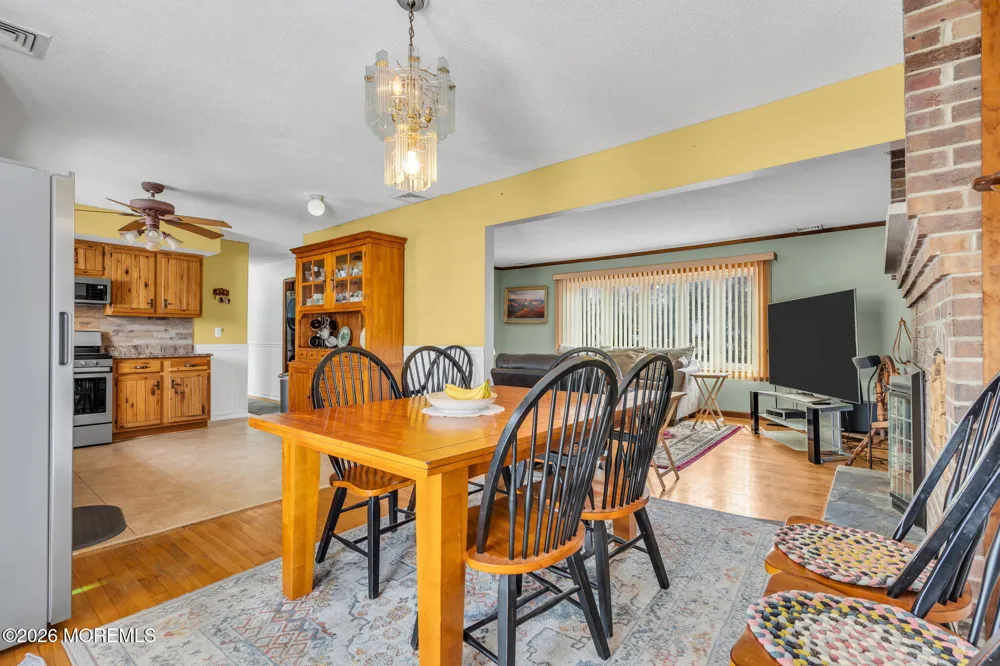 7 Glenwood Drive Bayville, NJ 08721