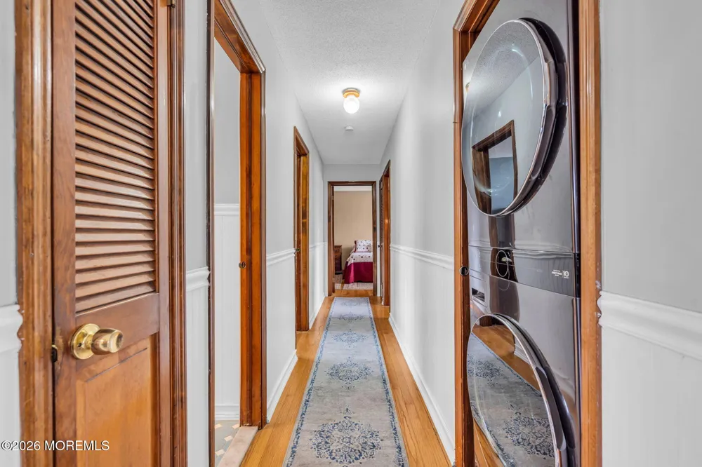 7 Glenwood Drive Bayville, NJ 08721