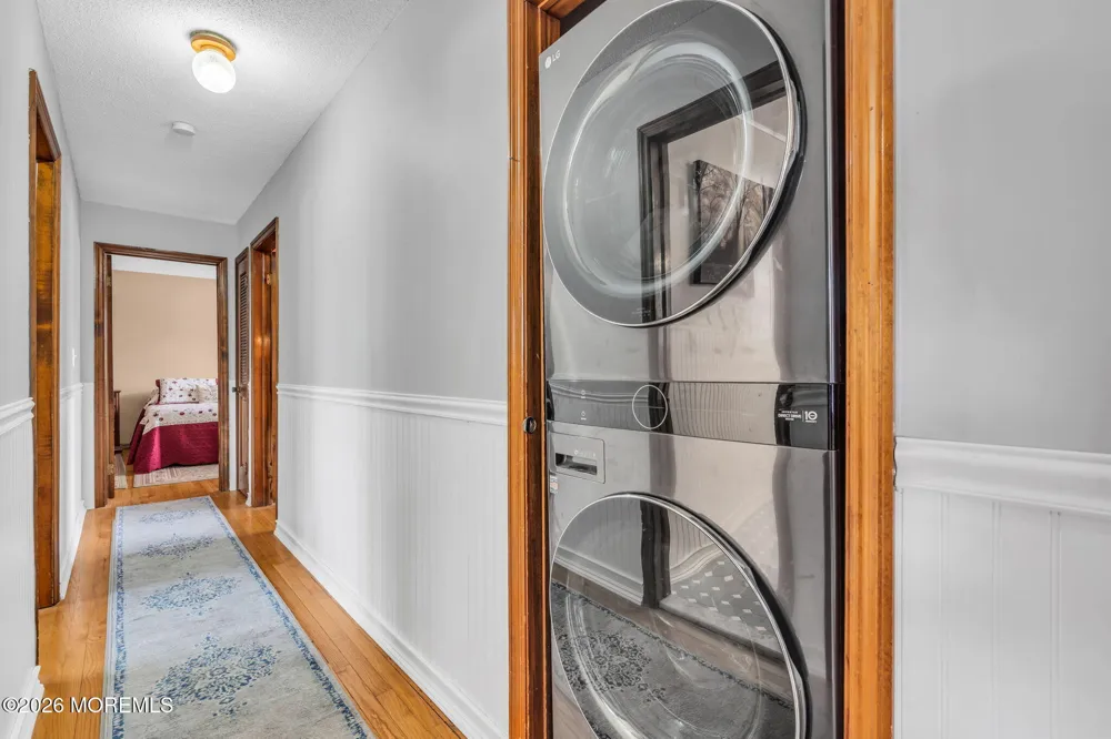 7 Glenwood Drive Bayville, NJ 08721