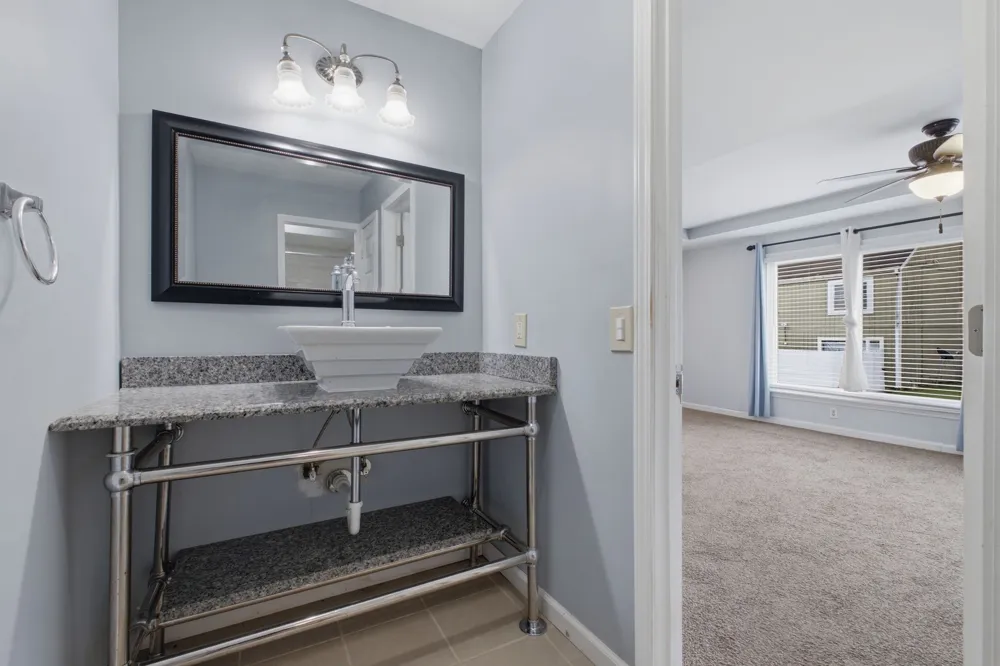200 Raintree Dr Hermitage, TN 37076