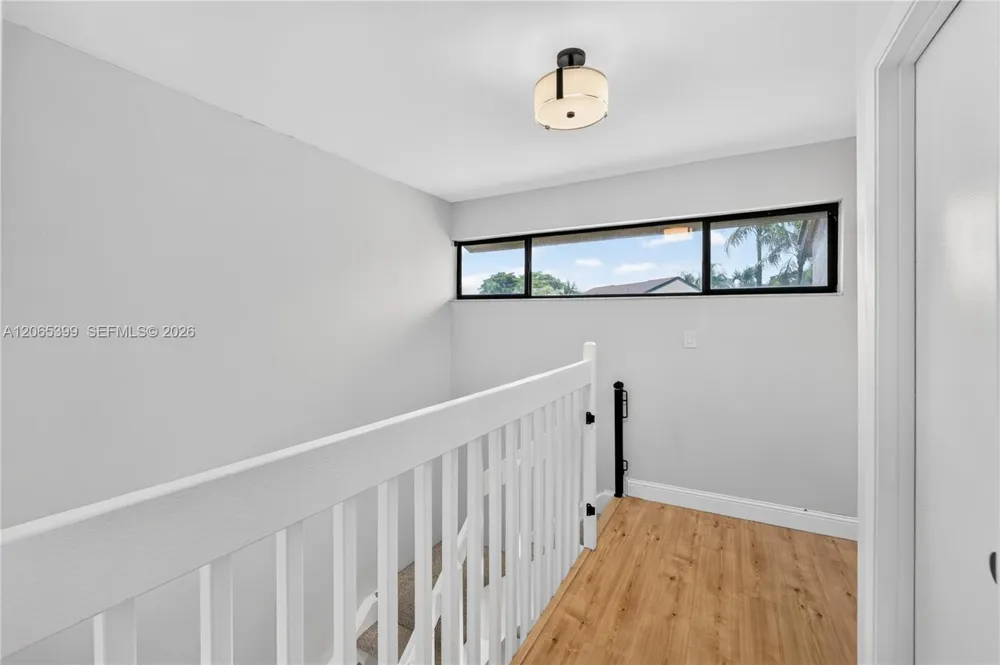 8703 Cleary Blvd Plantation, FL 33324