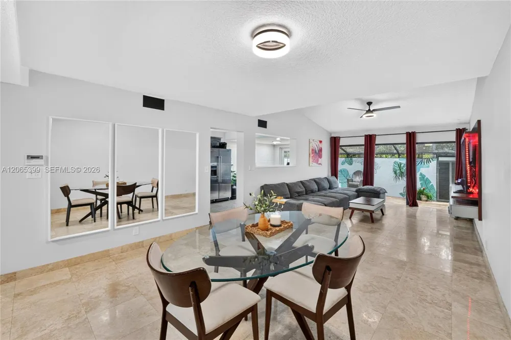 8703 Cleary Blvd Plantation, FL 33324
