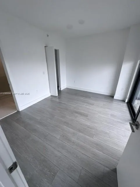 121 NE 34th St #1810 Miami, FL 33137