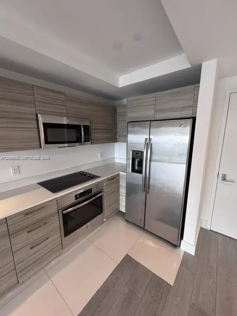 121 NE 34th St #1810 Miami, FL 33137