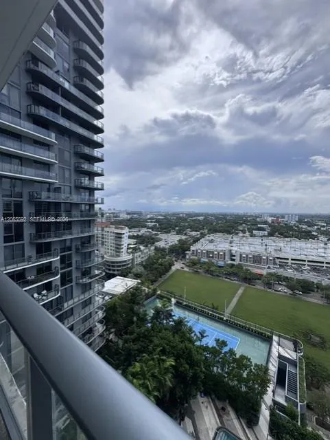 121 NE 34th St #1810 Miami, FL 33137
