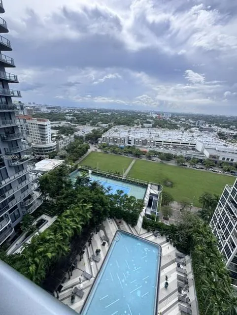 121 NE 34th St #1810 Miami, FL 33137