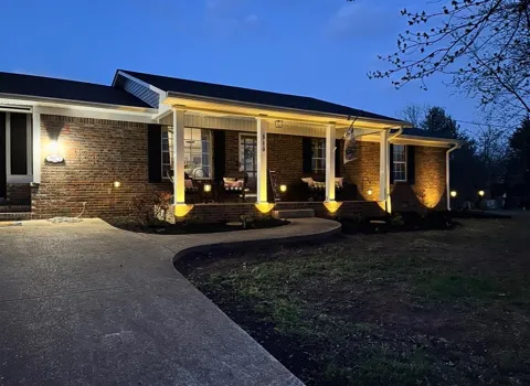 510 Donna Cir