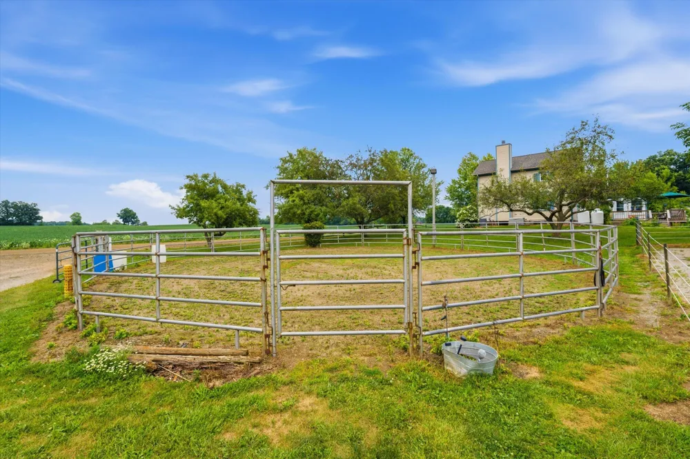 7310 Steinbach Road Manchester, MI 48158