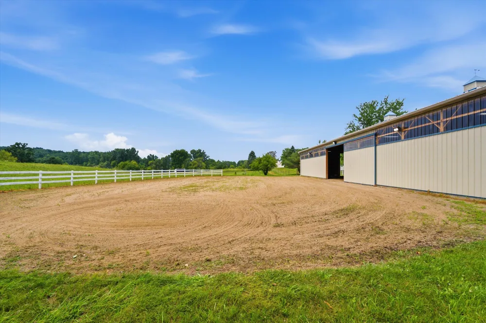 7310 Steinbach Road Manchester, MI 48158