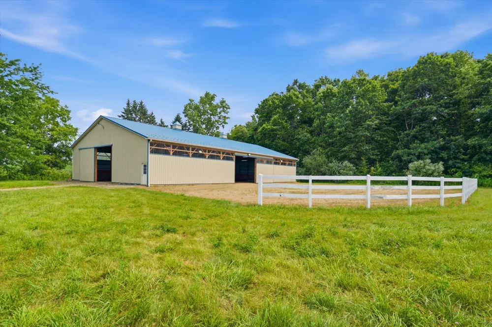 7310 Steinbach Road Manchester, MI 48158