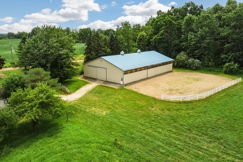 7310 Steinbach Road Manchester, MI 48158