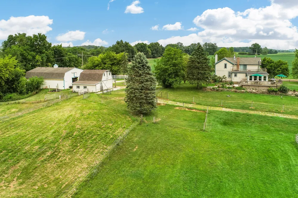 7310 Steinbach Road Manchester, MI 48158
