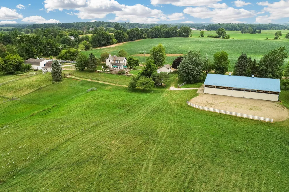 7310 Steinbach Road Manchester, MI 48158
