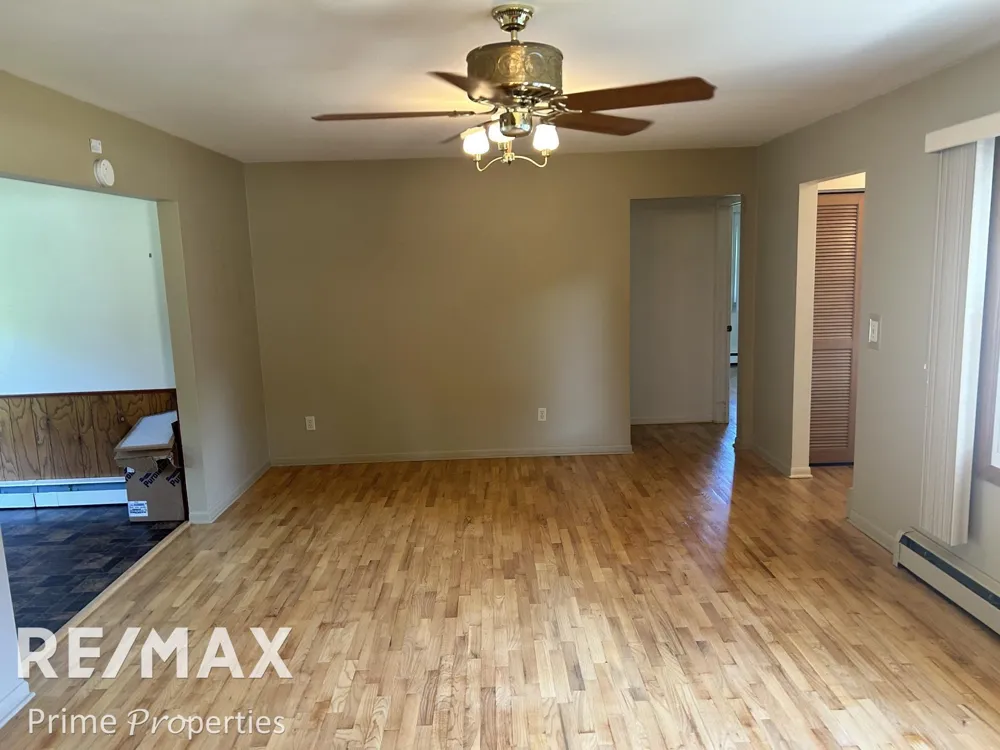 1444 Carrigan Court Mt Morris City, MI 48458