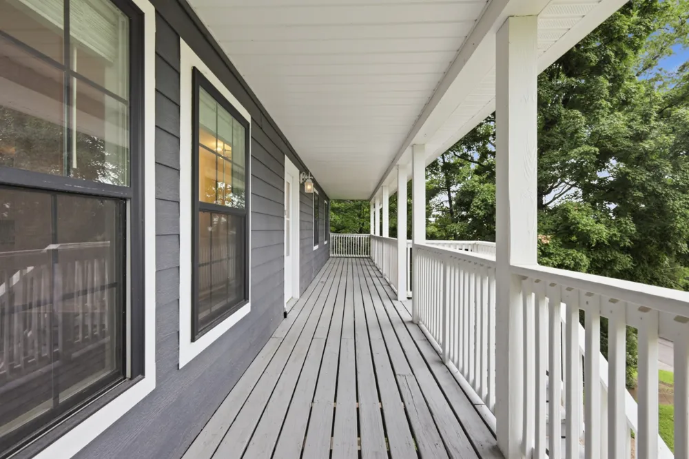 1145 Jacksons View Rd Hermitage, TN 37076
