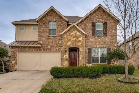 824 Water Garden Circle