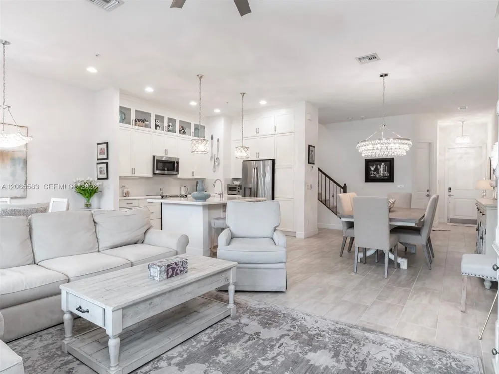 22936 Clear Echo Dr #35 Boca Raton, FL 33433