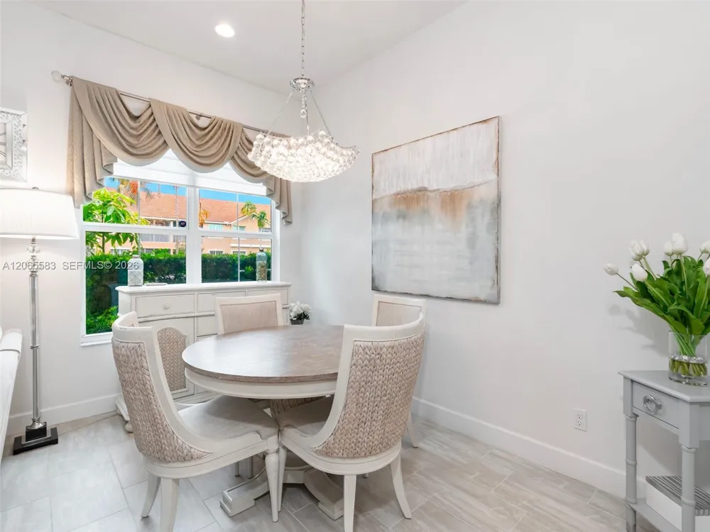 22936 Clear Echo Dr #35 Boca Raton, FL 33433