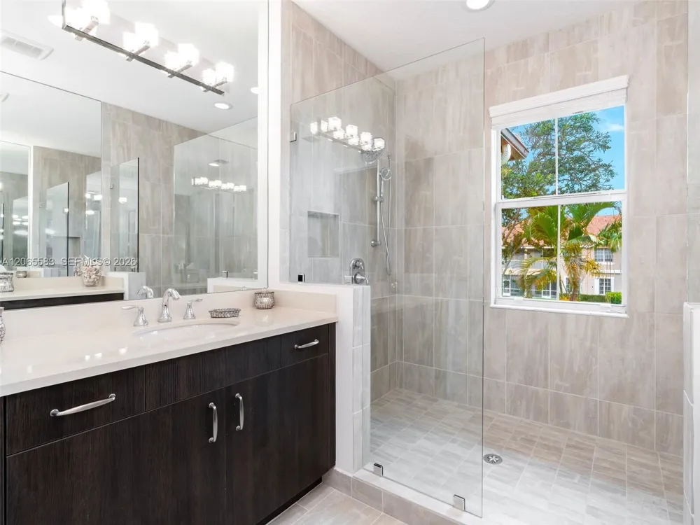 22936 Clear Echo Dr #35 Boca Raton, FL 33433