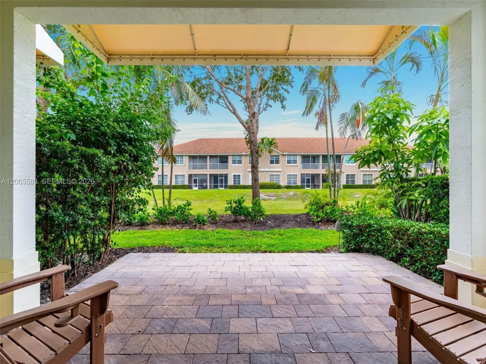 22936 Clear Echo Dr #35 Boca Raton, FL 33433