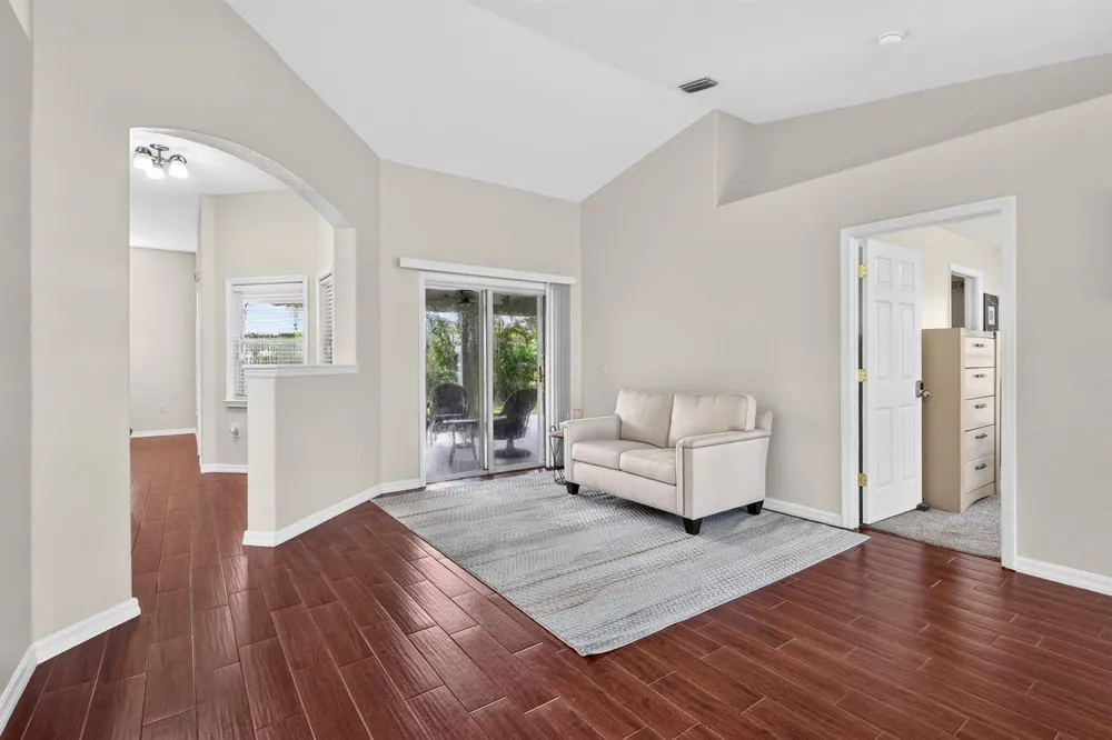 3913 58TH CIRCLE Vero Beach, FL 32966