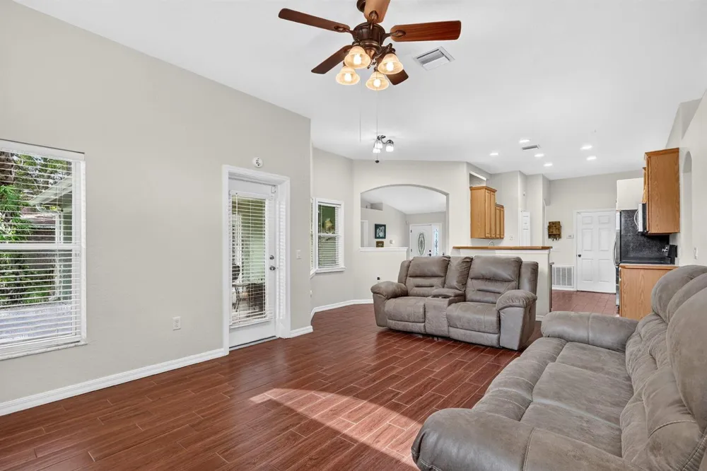 3913 58TH CIRCLE Vero Beach, FL 32966