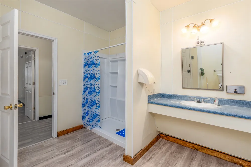 4 W Hillcrest Way Okemah, OK 74859