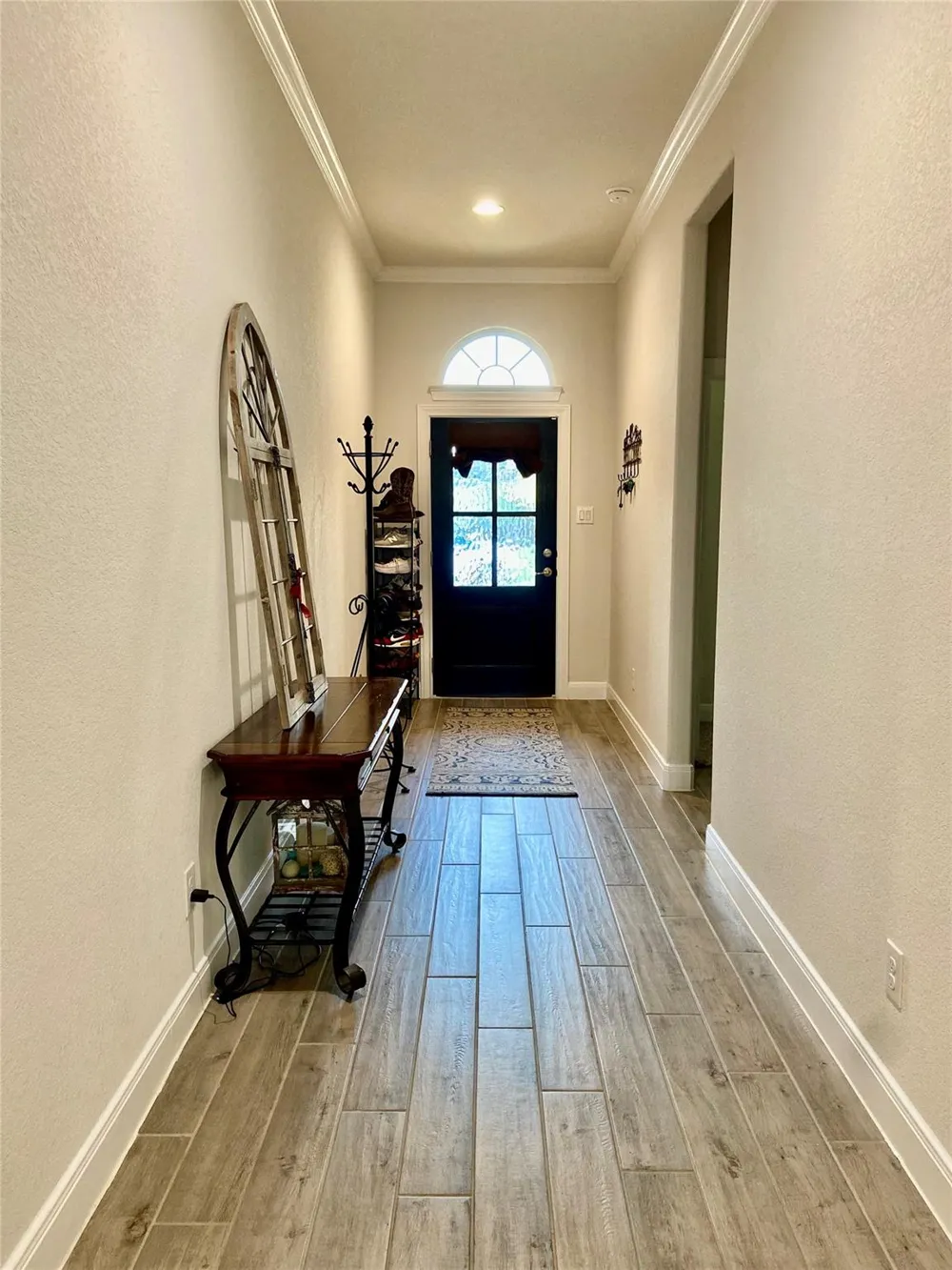 12106 Champions Forest Drive Mont Belvieu, TX 77535