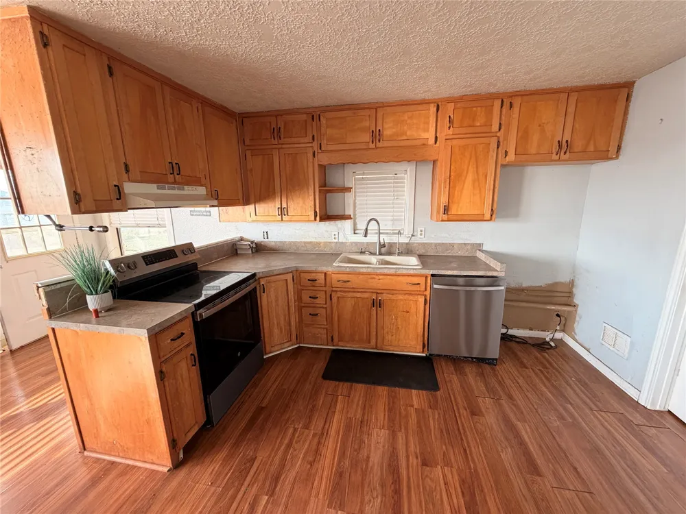 223 Avolyn Drive Brownwood, TX 76801