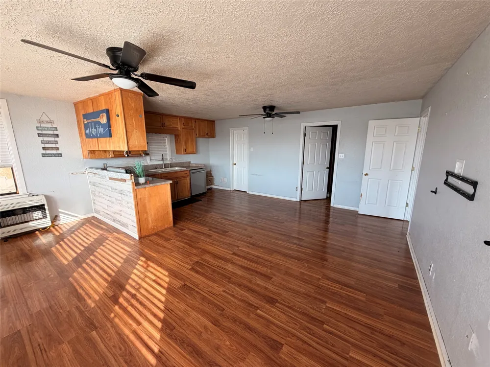 223 Avolyn Drive Brownwood, TX 76801