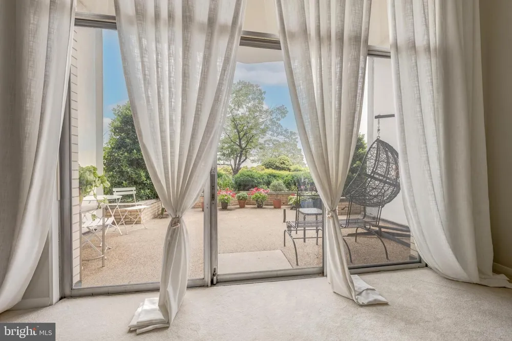1200 NASH STREET #232 Arlington, VA 22209