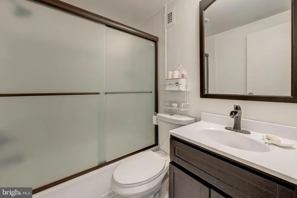 1200 NASH STREET #232 Arlington, VA 22209