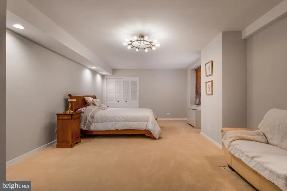 1200 NASH STREET #232 Arlington, VA 22209