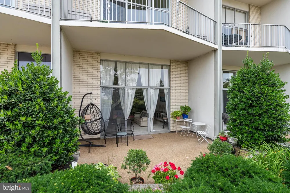 1200 NASH STREET #232 Arlington, VA 22209