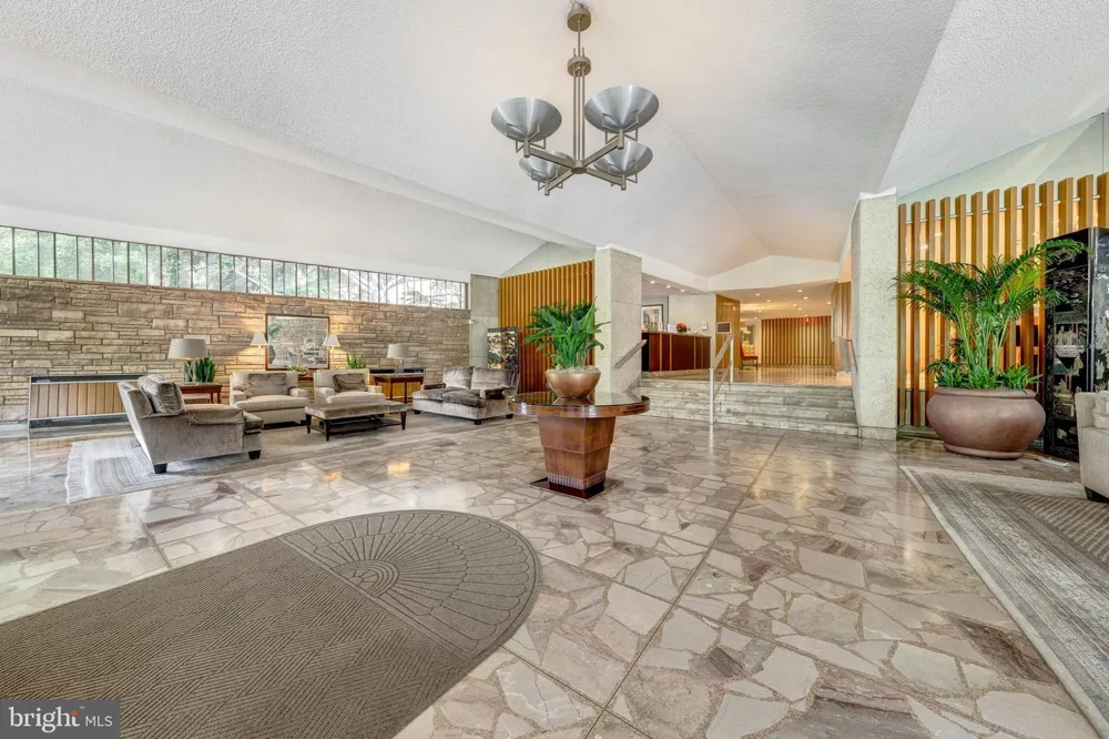 1200 NASH STREET #232 Arlington, VA 22209