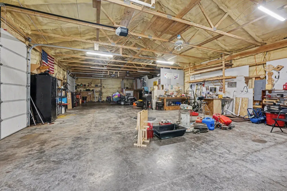 5847 W Austrian Pine Lane Grant, MI 49327