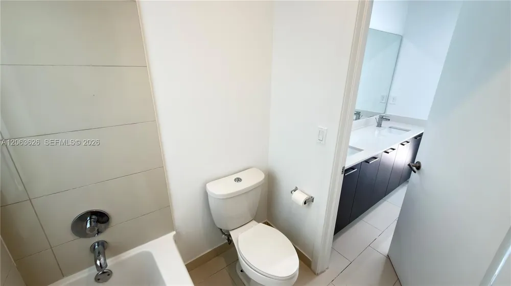 3418 NW 13th St Lauderhill, FL 33311