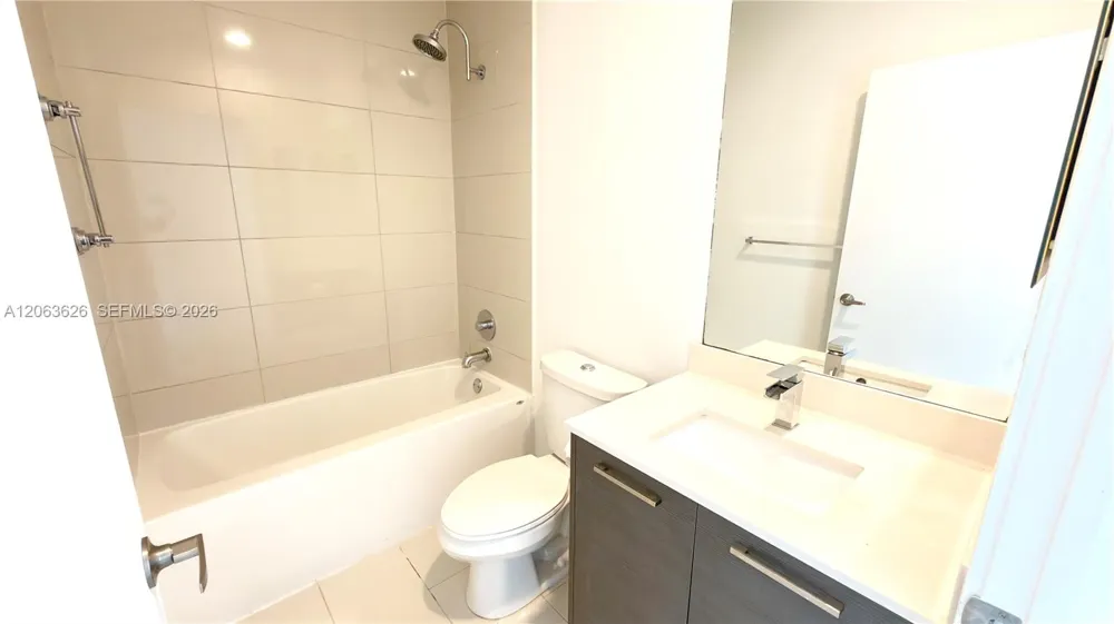 3418 NW 13th St Lauderhill, FL 33311