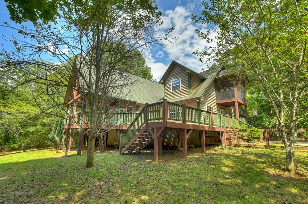 648 Posey Place Murphy, NC 28906