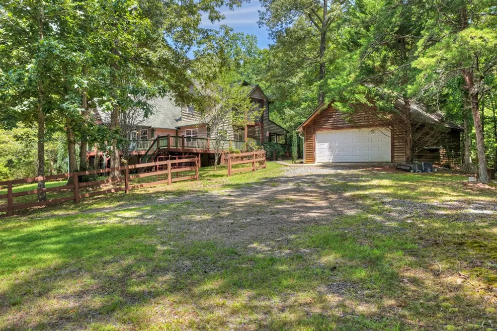 648 Posey Place Murphy, NC 28906