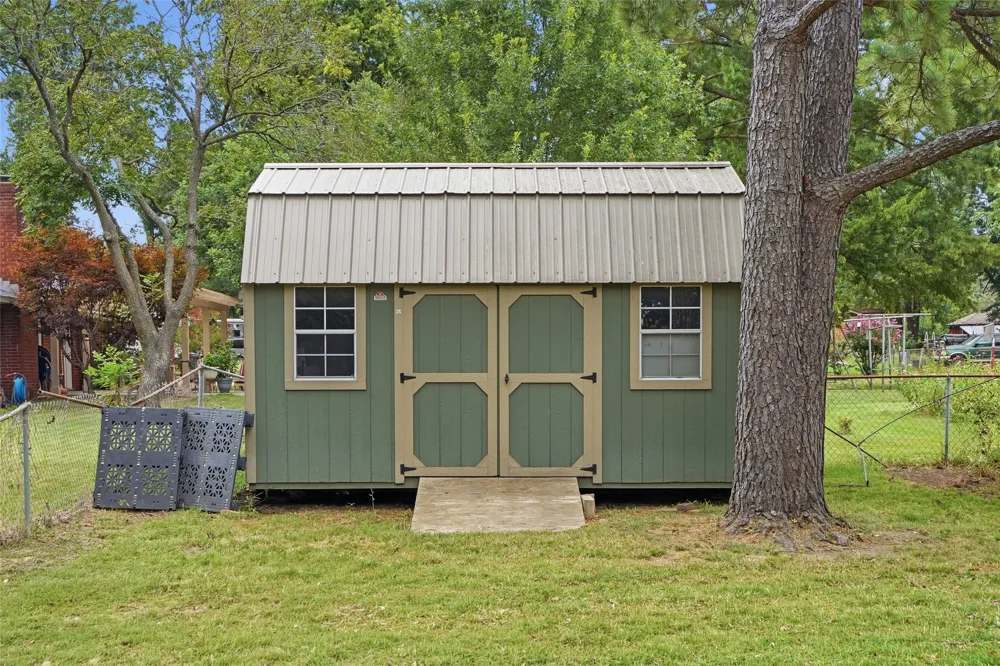 754 Spring Lane Claremore, OK 74017