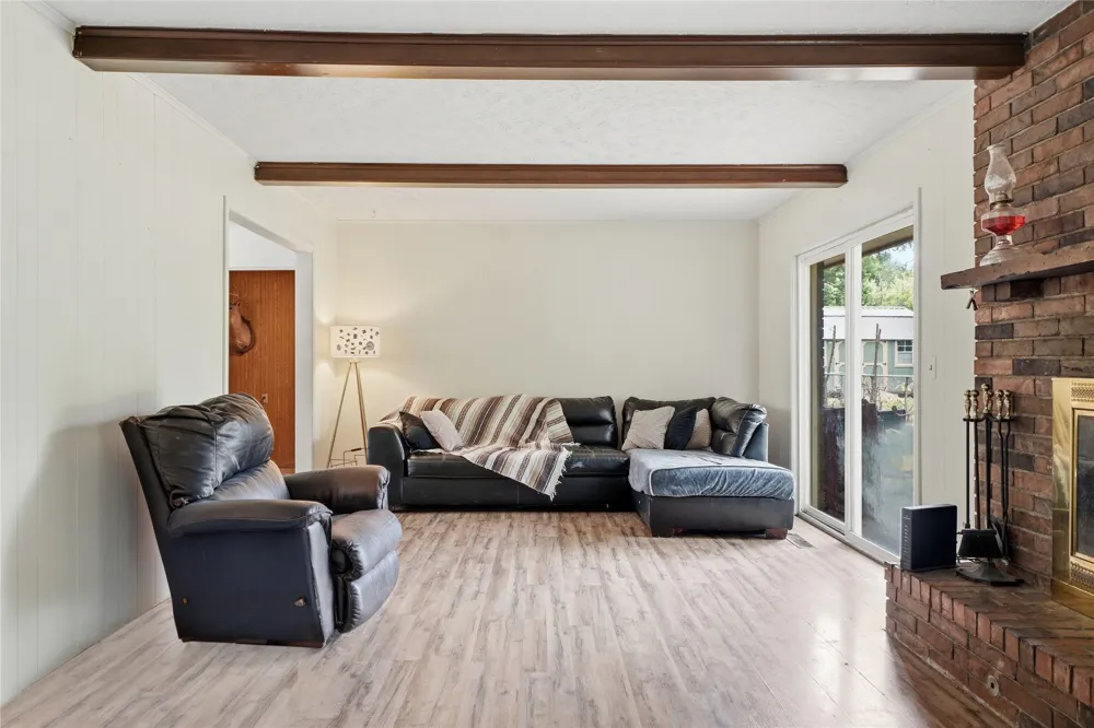 754 Spring Lane Claremore, OK 74017